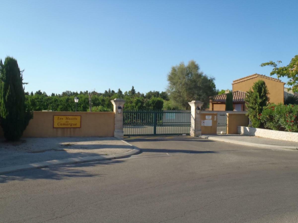 Appartement Dans La Residence Les Mazets De Camargue Arles Exterior foto